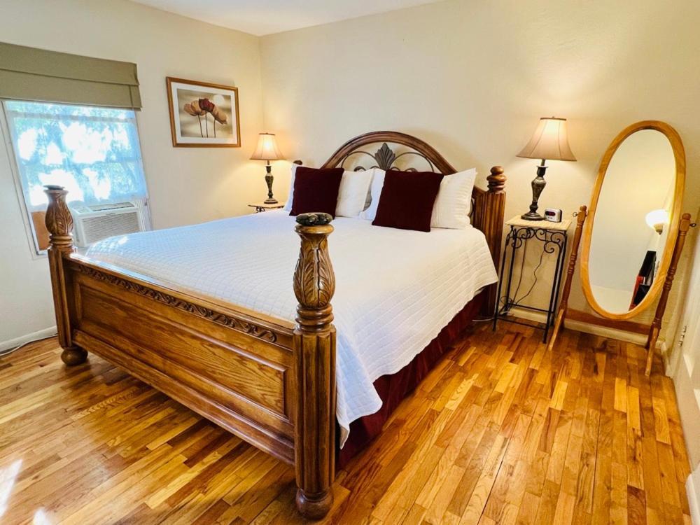 Mile High Ranch Hotel Bisbee Eksteriør billede